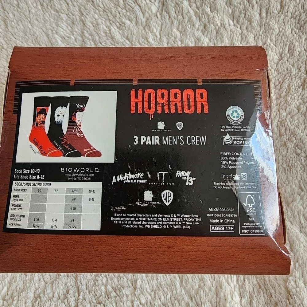 New Horror movies Men's 3-Pack of Crew Socks with Novelty Gift Box, Sizes 8-12